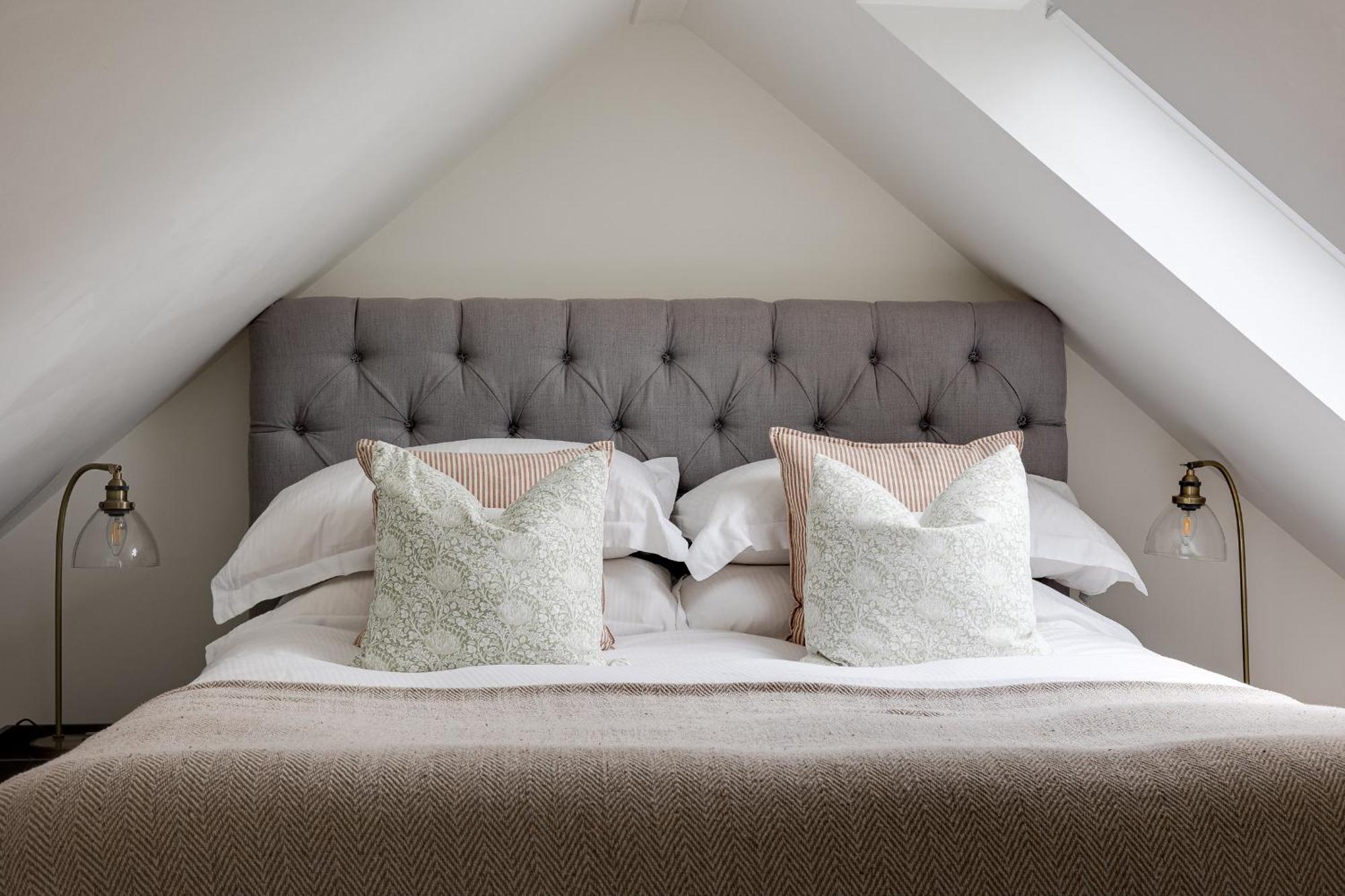 Villa Oak Tree Hideaway Whitchurch  Esterno foto