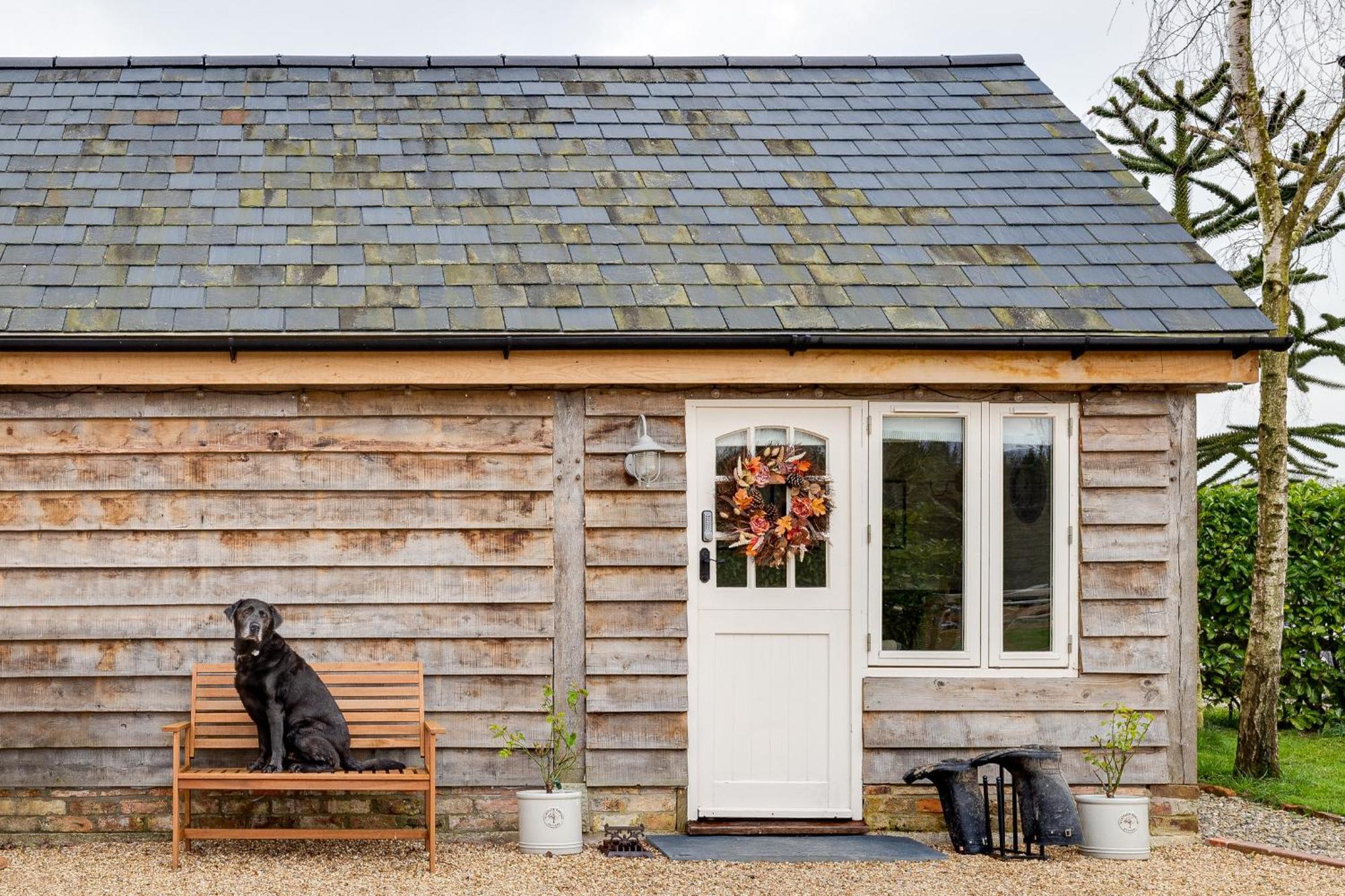 Villa Oak Tree Hideaway Whitchurch  Esterno foto