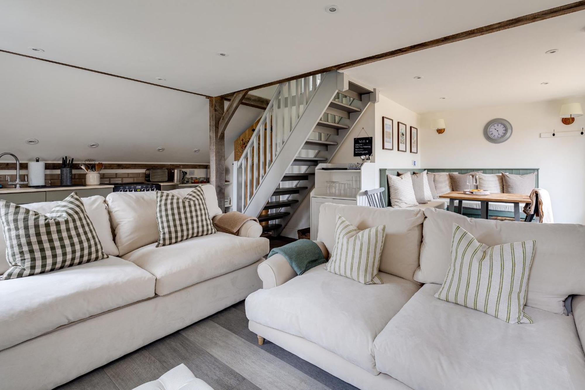 Villa Oak Tree Hideaway Whitchurch  Esterno foto